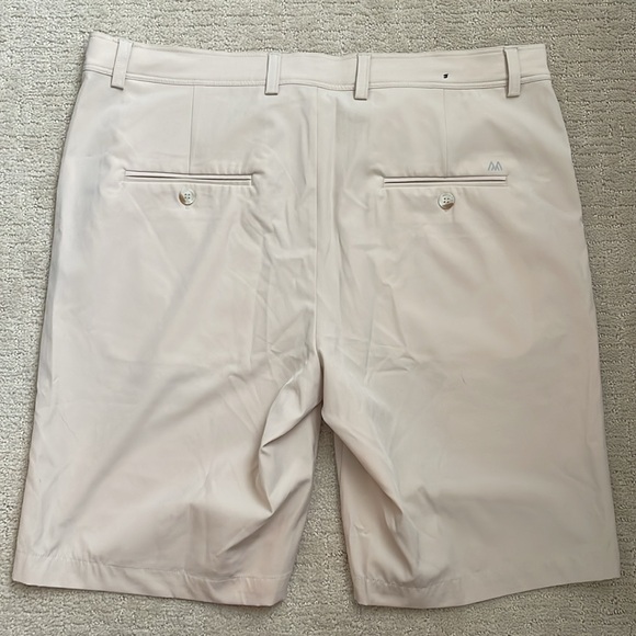 Mizzen+Main Harbour shorts khaki/beige - Picture 2 of 4